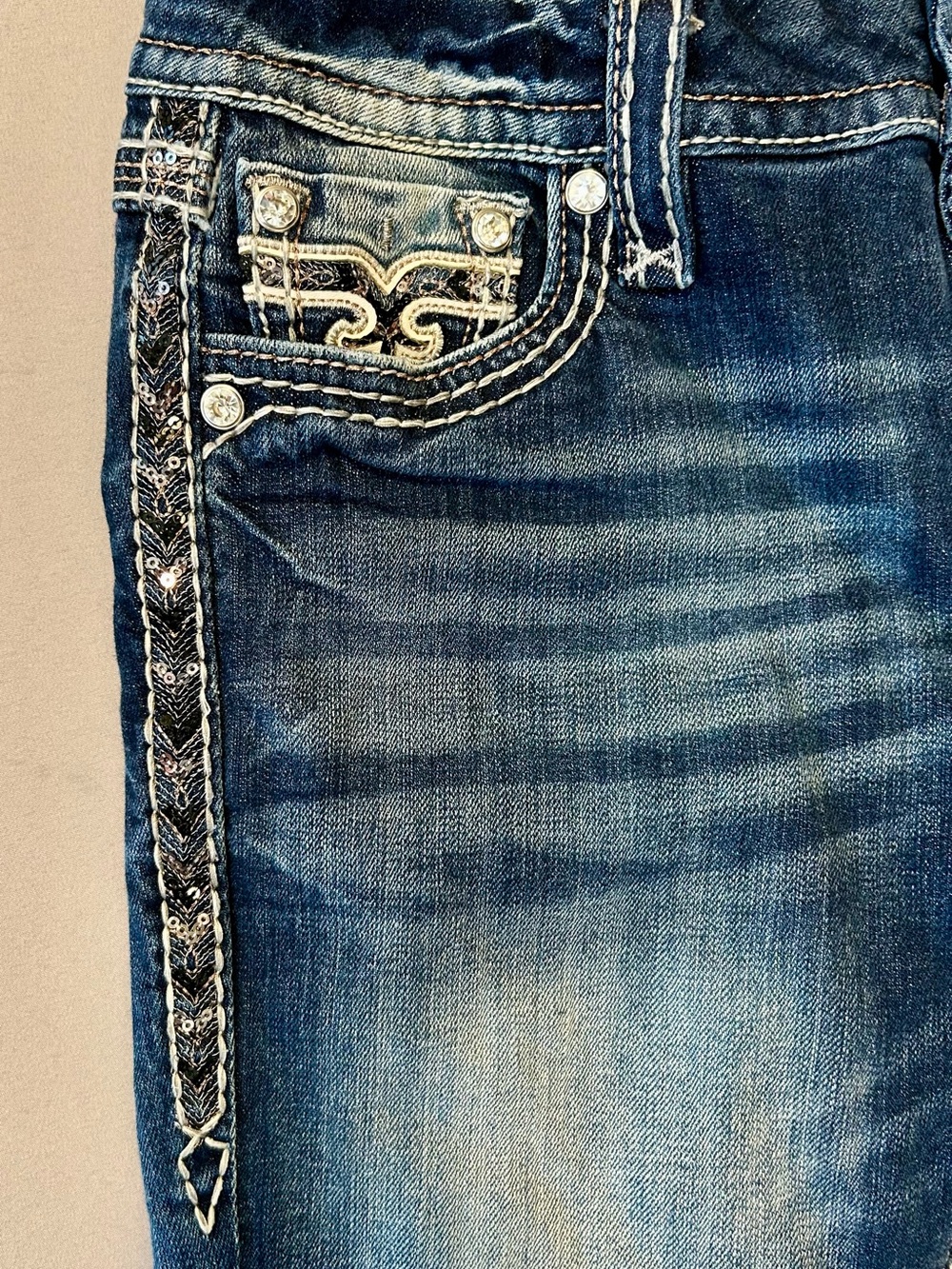 Rock Revival Shaina Bootcut Jean Embellished Flap Pocket Y2K Festival Cowgirl 28 - Picture 5 of 10